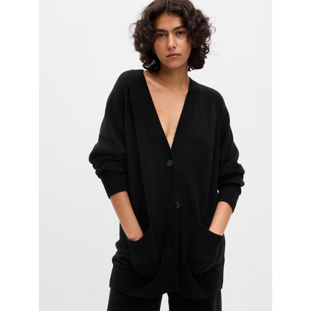 GAP CashSoft Boyfriend Cardigan - M
